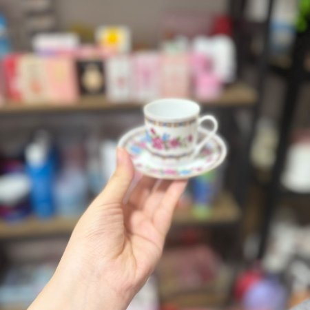 فنجان قهوة صغير مورد 🌷