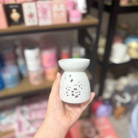 مبخرة الفراشات 🤍