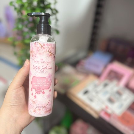 كريم ترطيب ولوشن للجسم 🎀
