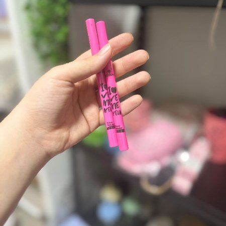 ايلاينر 🎀💕