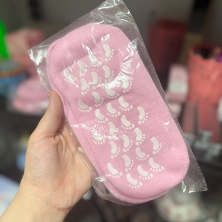 جرابات سيلكون للأقدام 🎀